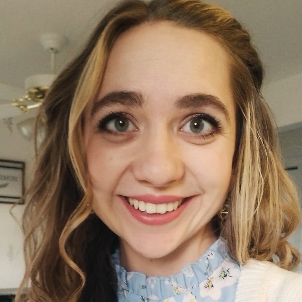 Meet your Posher, Anna